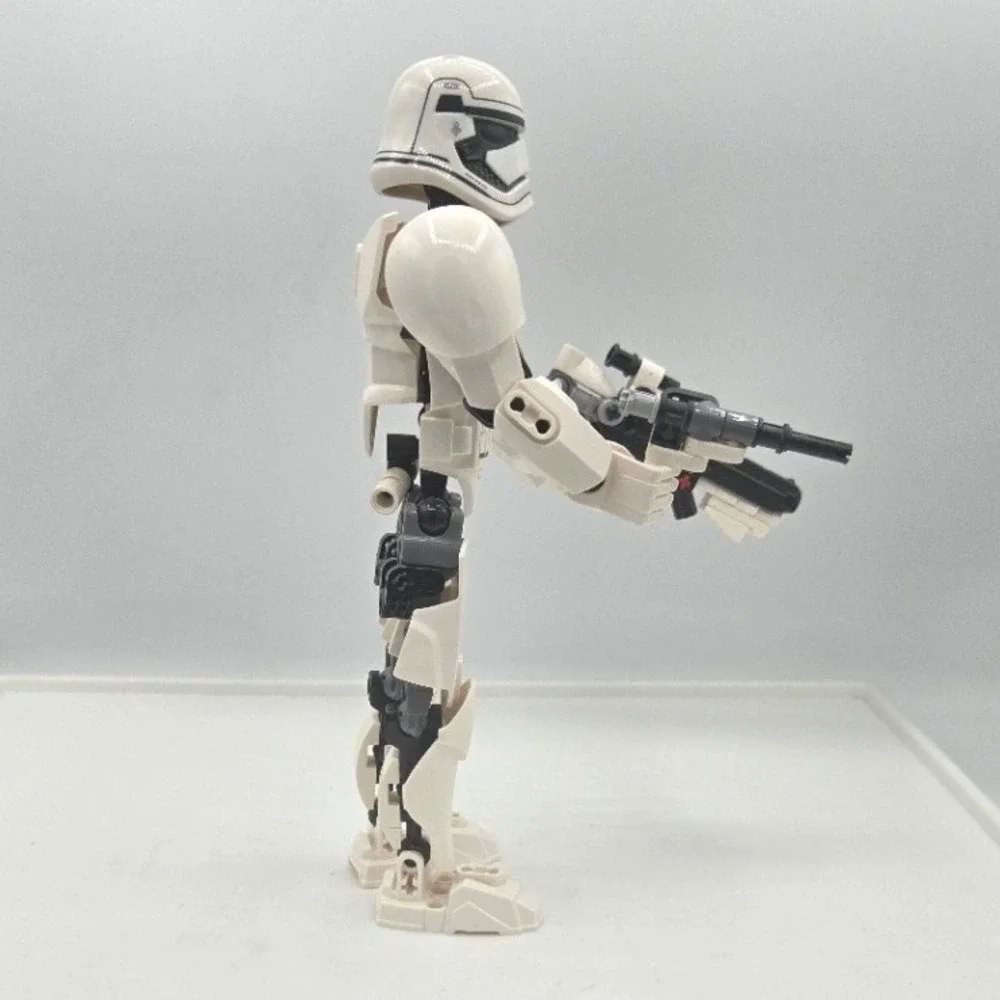 LEGO Star‎ Wars First Order Stormtrooper 75114 Buildable Action Figure 9 inch